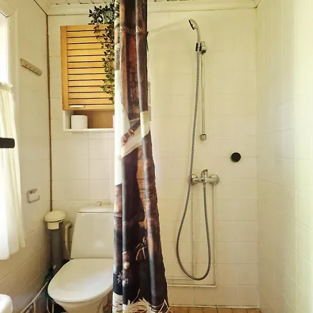 Hietajaerven Helmi, Moekki 2