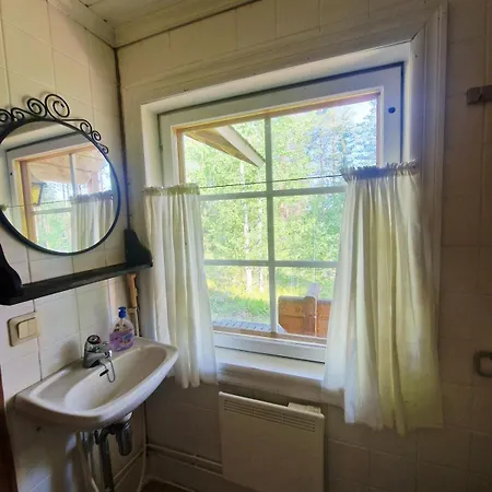 Hietajaerven Helmi, Moekki 2 * Joensuu